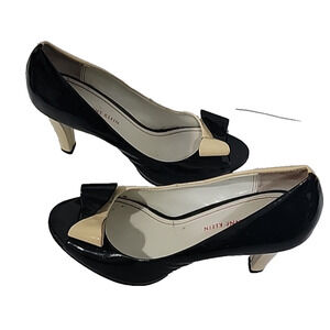 Anne Klein Foxie Black/Cream Patent Leather Peep-Toe Pumps Size 7.5 M